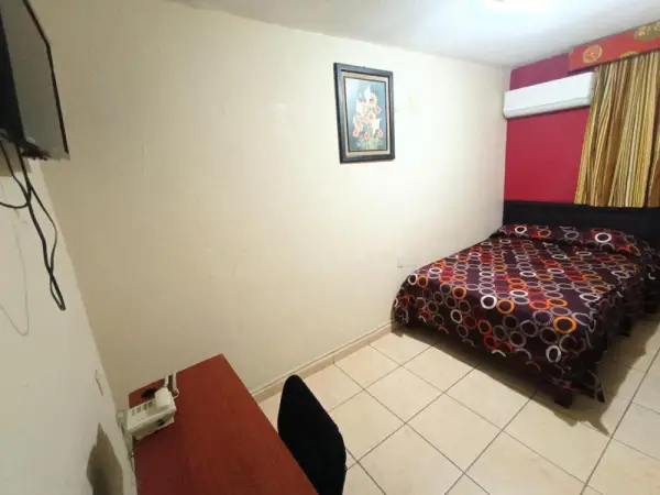 Hotel Villa de Altamira 8